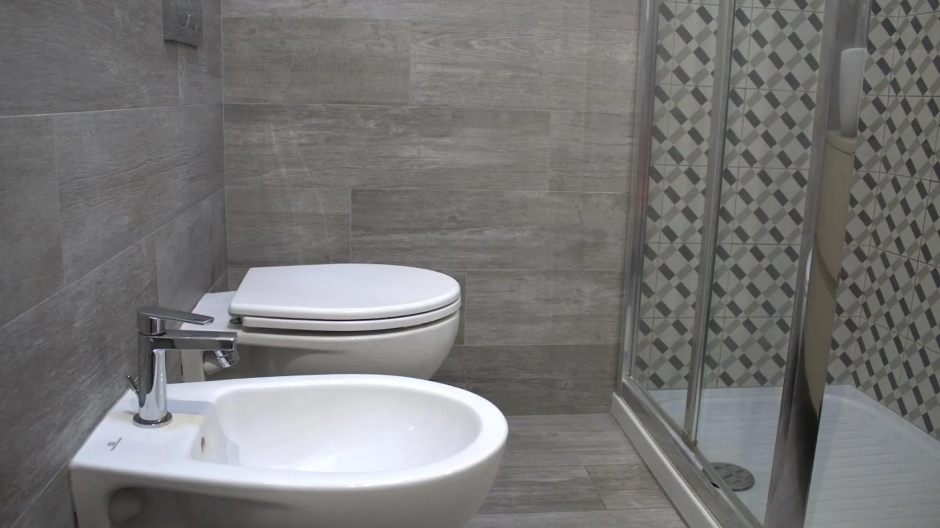 Guest house Locazione Turistica Rania Hotel Lucca Italy