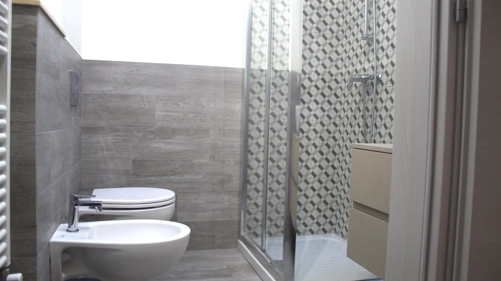 Locazione Turistica Rania Hotel Lucca