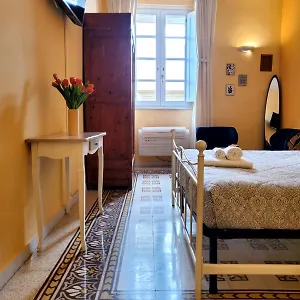  Guest house Residenza Fillanfi
