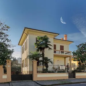 3* Casa de hóspedes Il Giardino Del Pettirosso